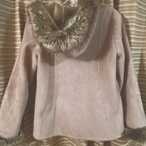 Pizazz winter short coat